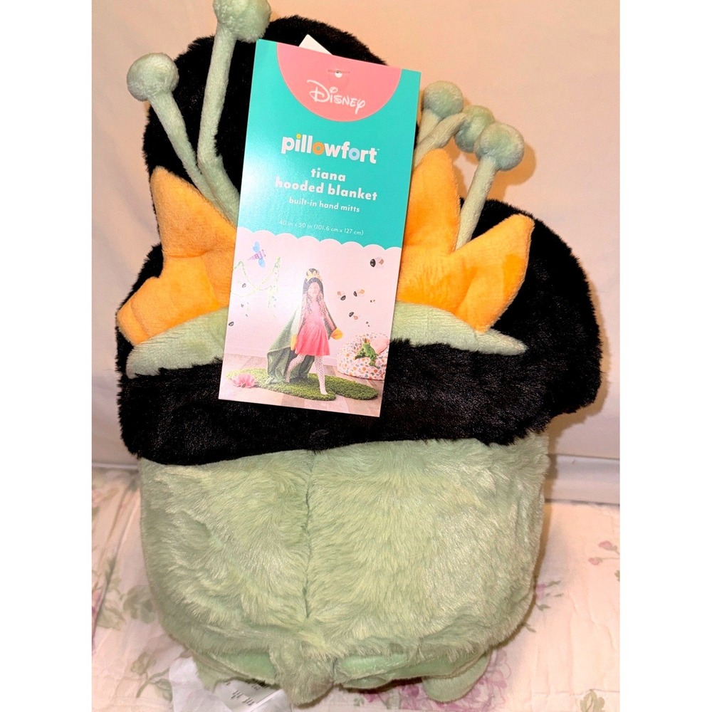 Pillowfort Disney Tiana Hooded Blanket Kids 40x50 Green NEW Faux Fur Mitts Tiara